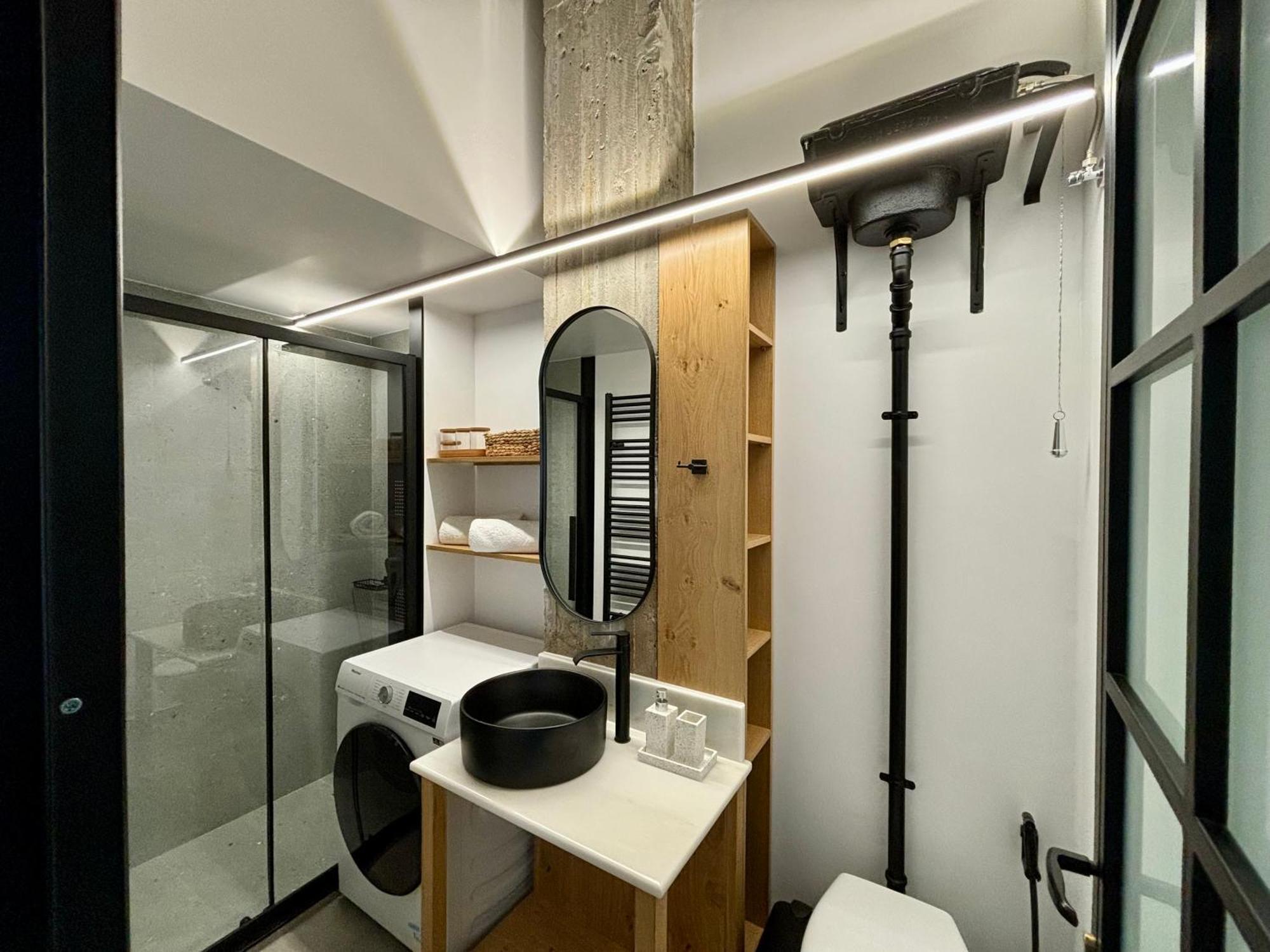 Industrial Loft Comfort Living Heraklion Exteriör bild