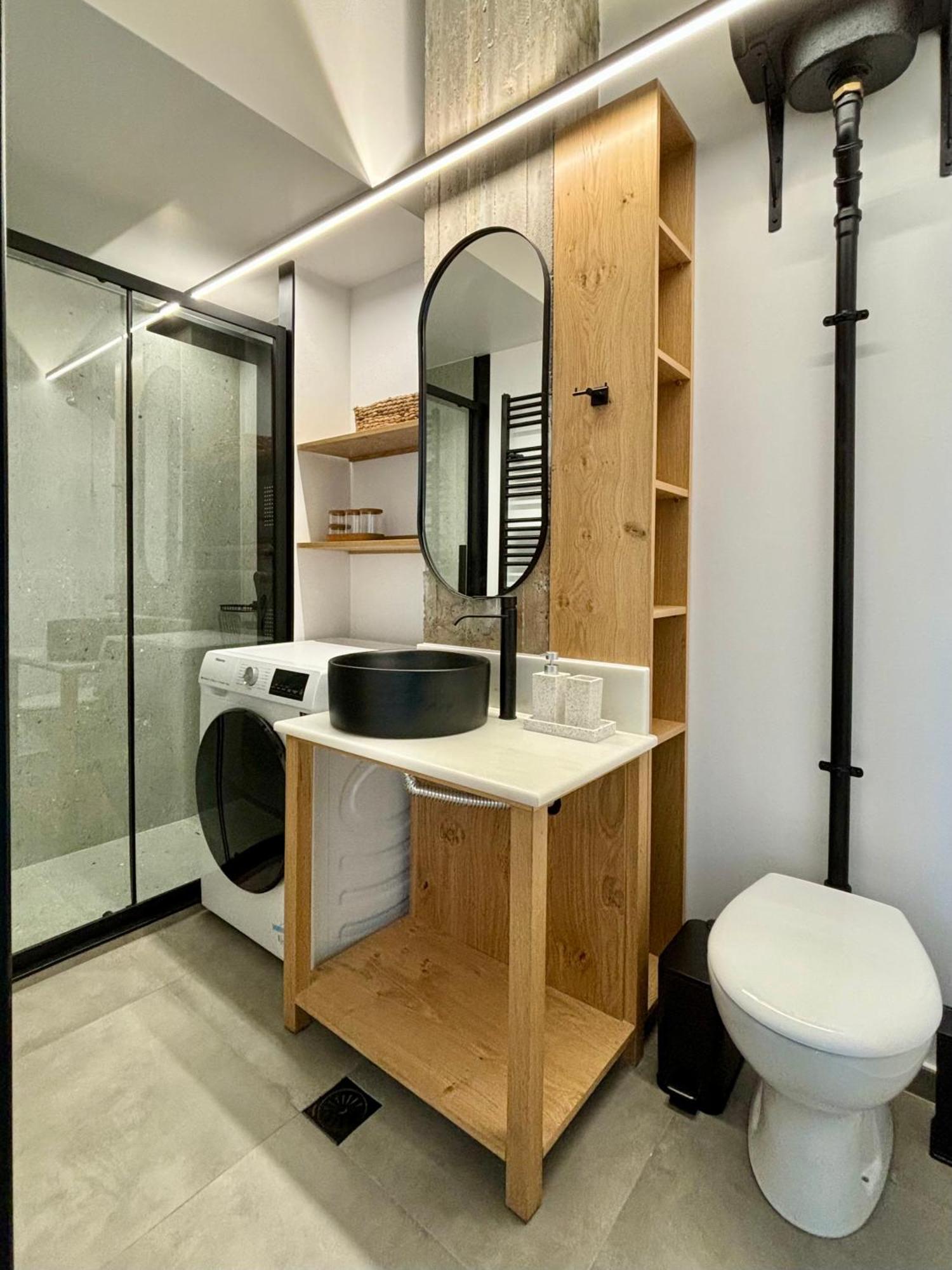 Industrial Loft Comfort Living Heraklion Exteriör bild
